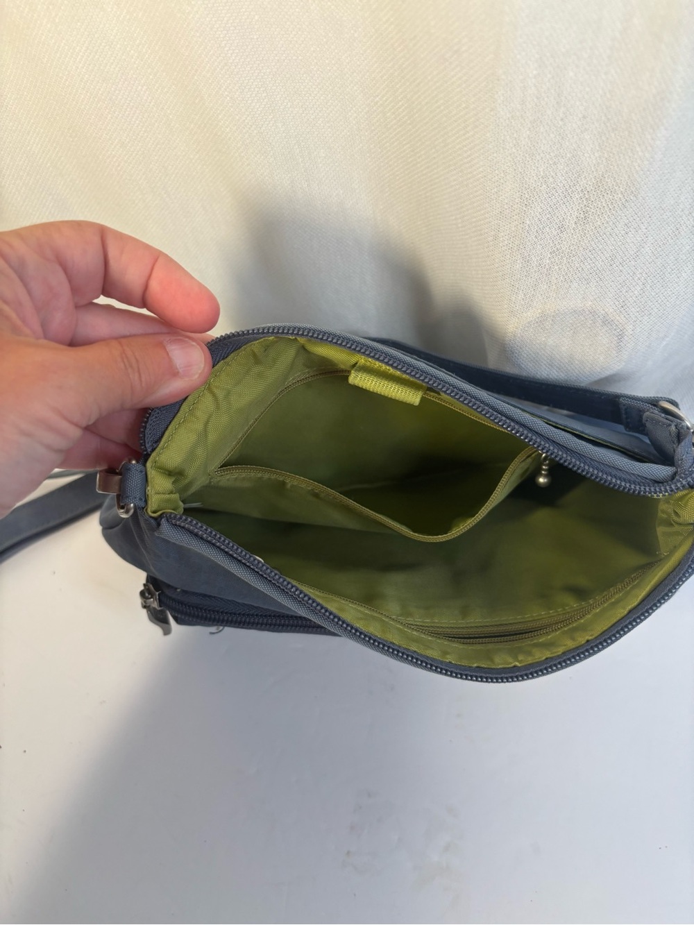 Baggalini Blue Crossbody Shoulder Bag with Lime Interior - Picture 4 of 5
